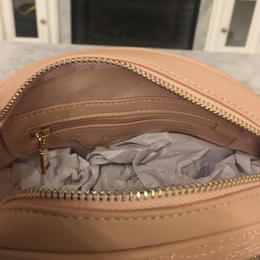 🆕BeBe Blush Crossbody - Picture 4 of 4